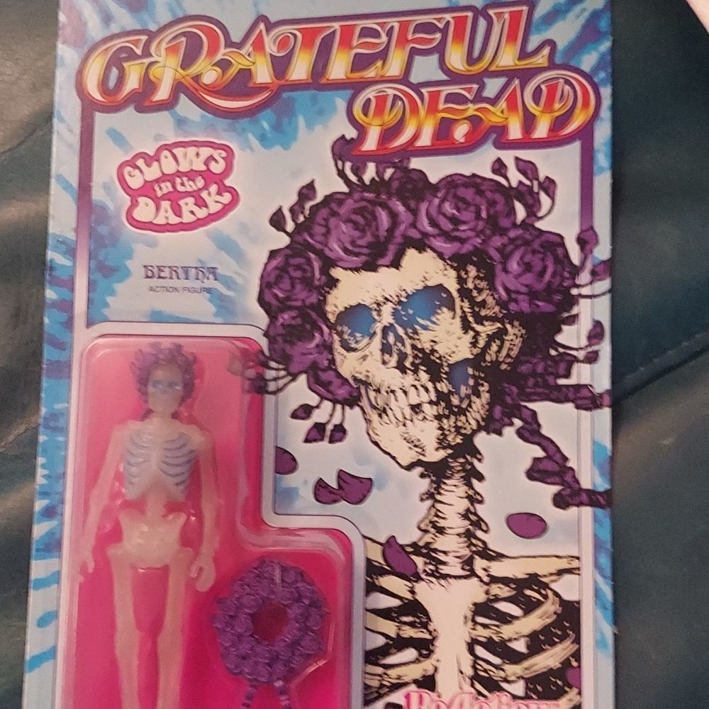 Nwt rare collectable grateful dead action figure